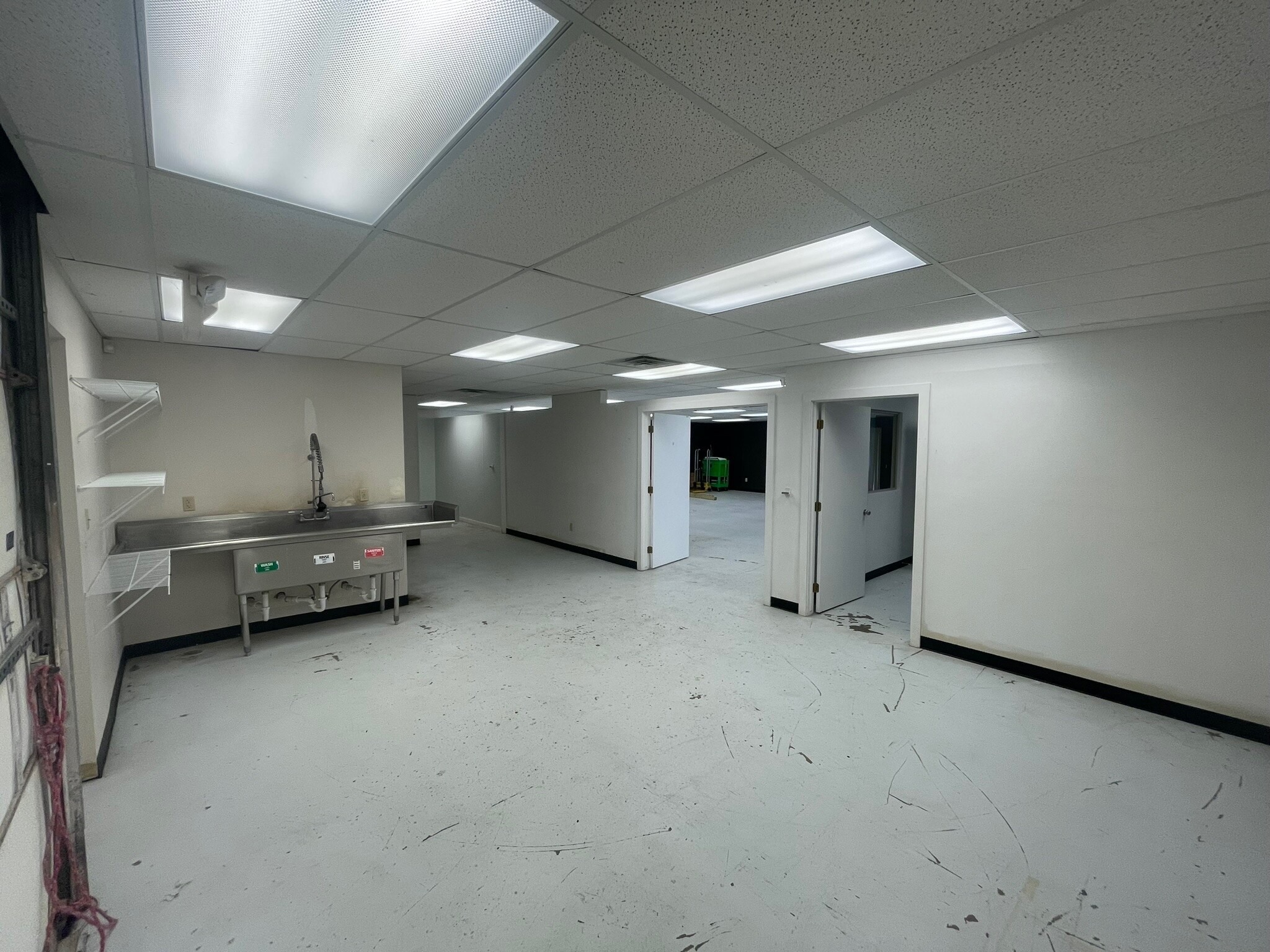 2422-2424 W 41st St, Tulsa, OK à louer Photo du bâtiment- Image 1 de 6