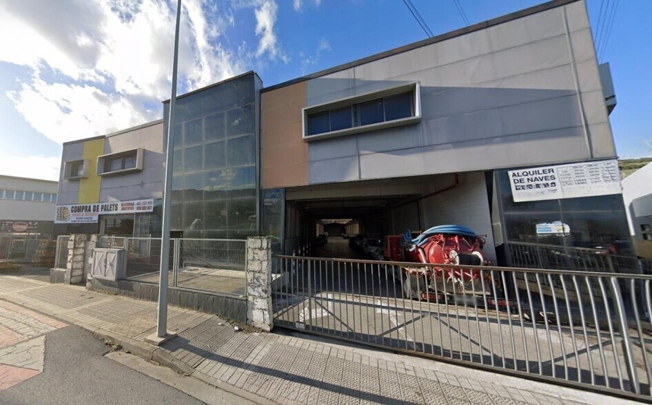 Bureau dans Santurtzi à vendre - Photo du bâtiment - Image 2 de 13