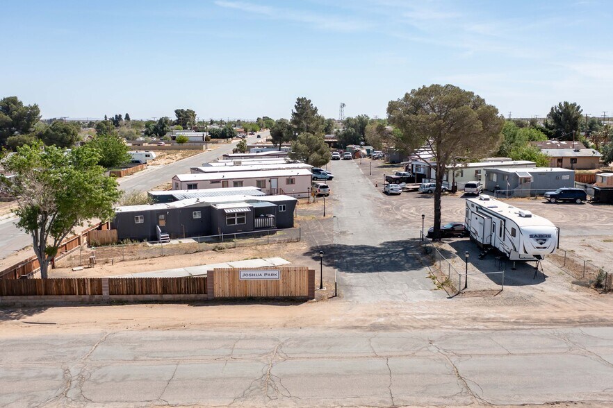 26611 Nudgent St, Boron, CA à vendre - Photo du bâtiment - Image 2 de 26