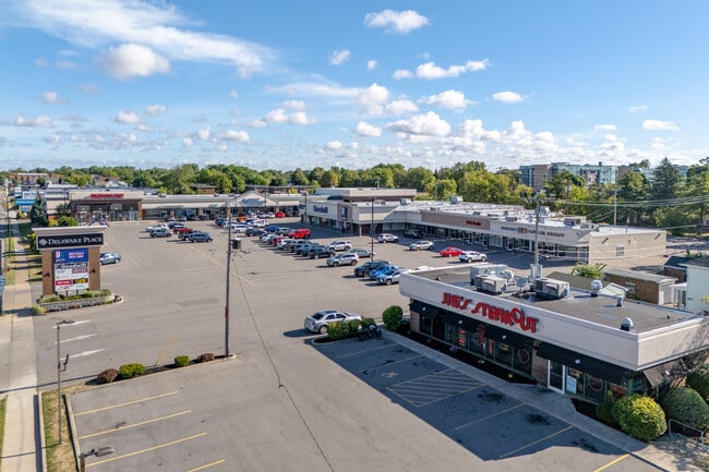 Plus de détails pour Delaware Place Plaza – Commerce de détail à vendre, Buffalo, NY