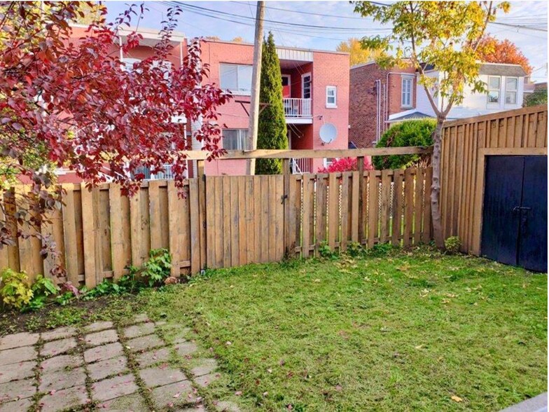 33-39 3e Av, Montréal, QC à vendre - Photo du bâtiment - Image 2 de 3