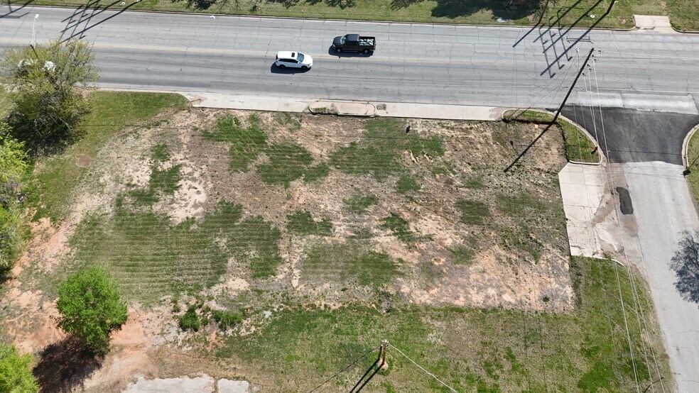 715 S Sunnylane Rd, Del City, OK for sale - Building Photo - Image 2 of 9