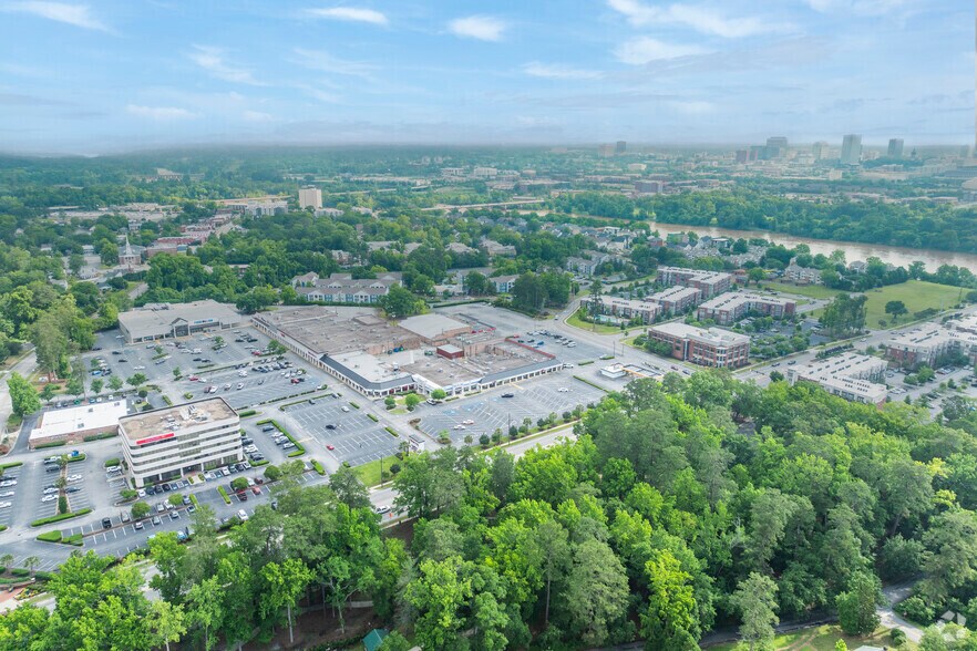 300 Knox Abbott Dr, Cayce, SC à vendre - Aérien - Image 2 de 12
