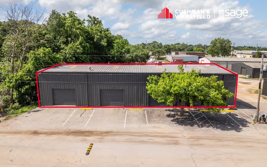 422 S 40th St, Springdale, AR for lease Building Photo- Image 1 of 1