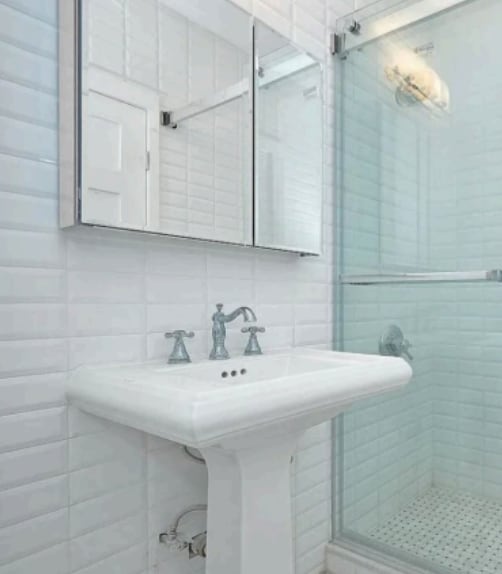 1260 Myrtle Ave, Brooklyn, NY for sale - Interior Photo - Image 3 of 6