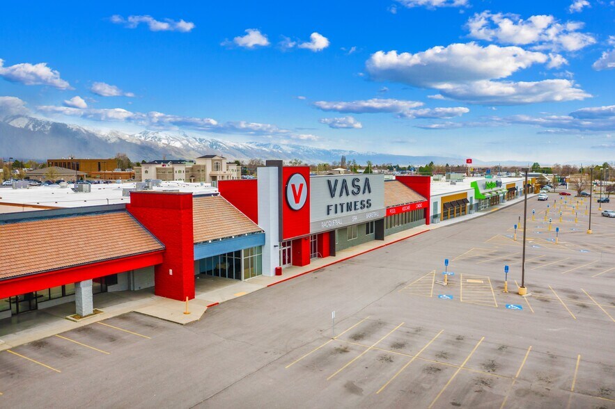 2076 N Main St, Layton, UT à vendre - Photo principale - Image 1 de 7