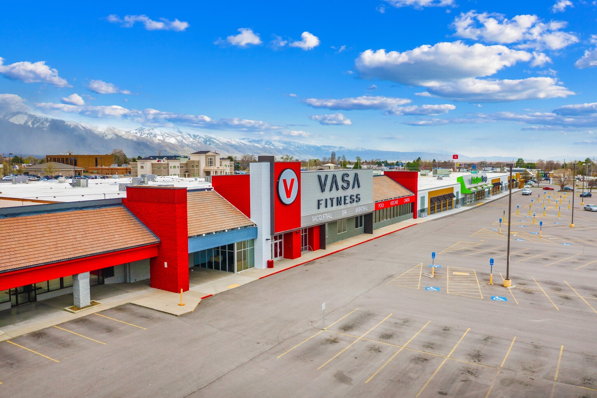 2076 N Main St, Layton, UT à vendre Photo principale- Image 1 de 8