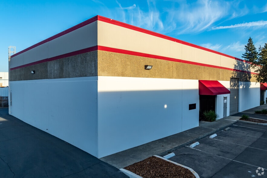 3374 Monier Cir, Rancho Cordova, CA for lease - Building Photo - Image 3 of 4