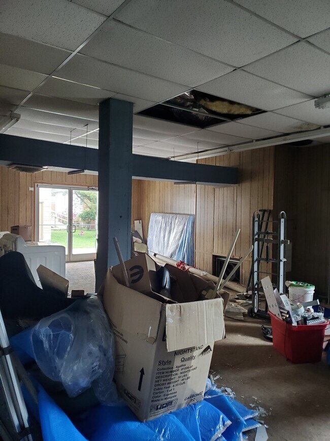 More details for 506 Main St, Rainelle, WV - Retail for Sale