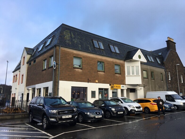Cromwell St, Stornoway à louer - Photo du bâtiment - Image 1 de 4