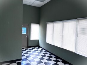 1225 Shaffer Rd, Santa Cruz, CA for lease Interior Photo- Image 2 of 5