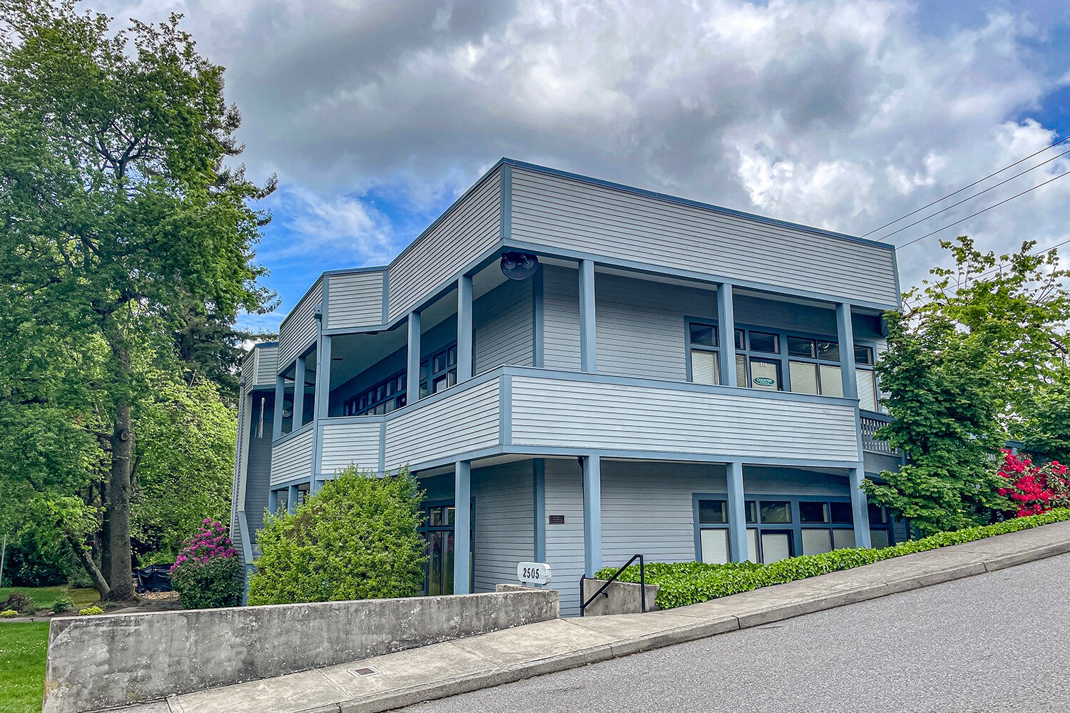 2505 SW Spring Garden St, Portland, OR à louer Photo du bâtiment- Image 1 de 8