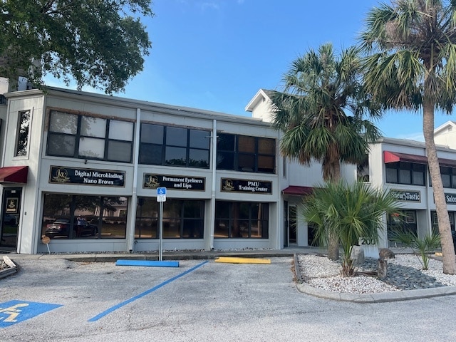 200 Frandorson Cir, Apollo Beach, FL for lease Interior Photo- Image 1 of 1