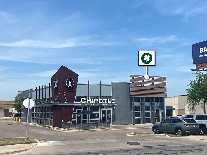 1115B N Valley Mills Dr, Waco, TX à louer - Photo du bâtiment - Image 2 de 7