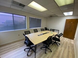 Plus de détails pour 1117 Lone Palm Ave, Modesto, CA - Bureau à louer