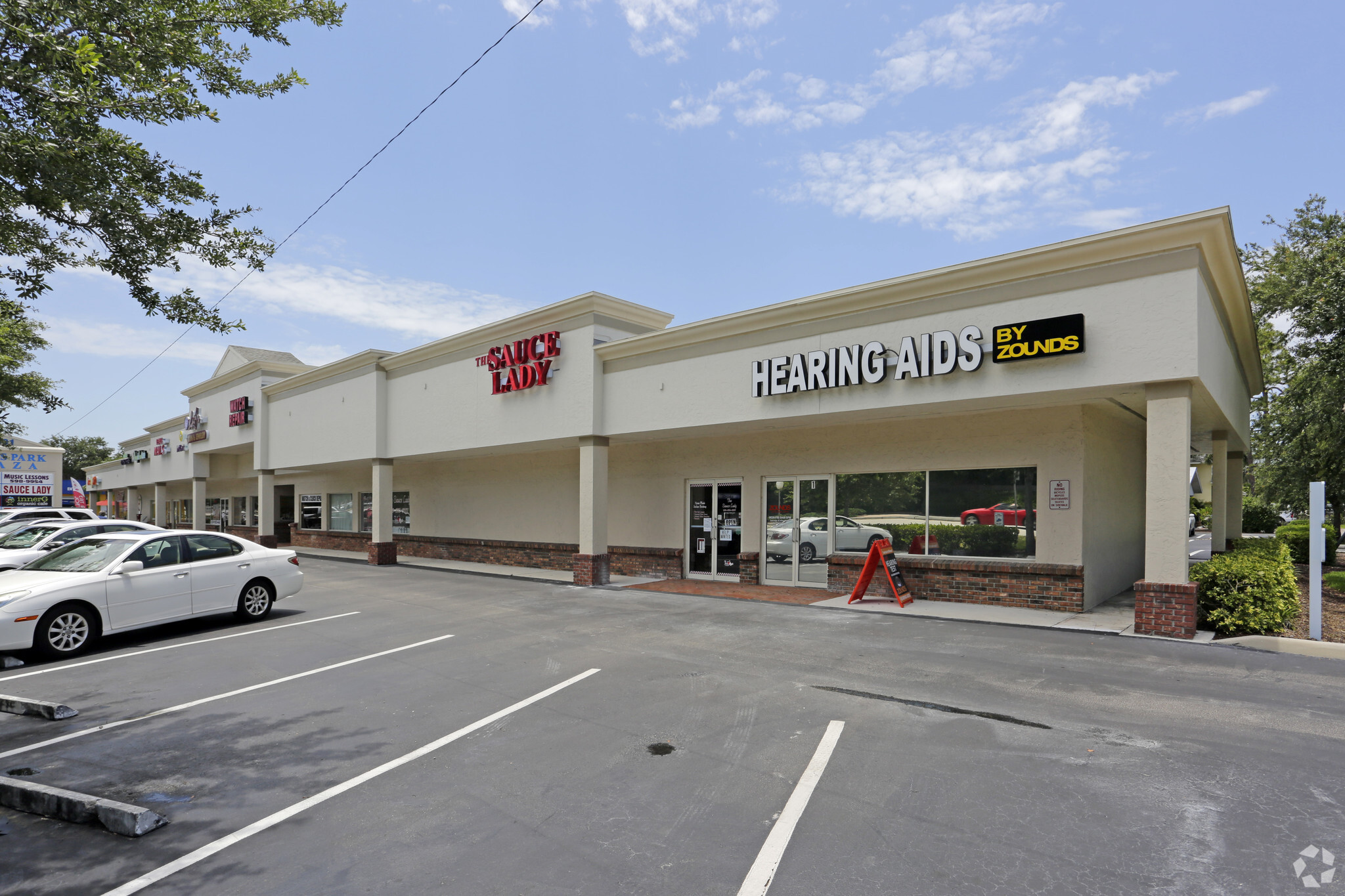 9331 Tamiami Trl N, Naples, FL for lease Primary Photo- Image 1 of 6