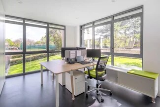 Plus de détails pour Boulevard Bellerive, Rueil-Malmaison - Multi-résidentiel à vendre