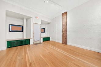 186 Ocean Ave, Jersey City, NJ for lease Interior Photo- Image 2 of 10
