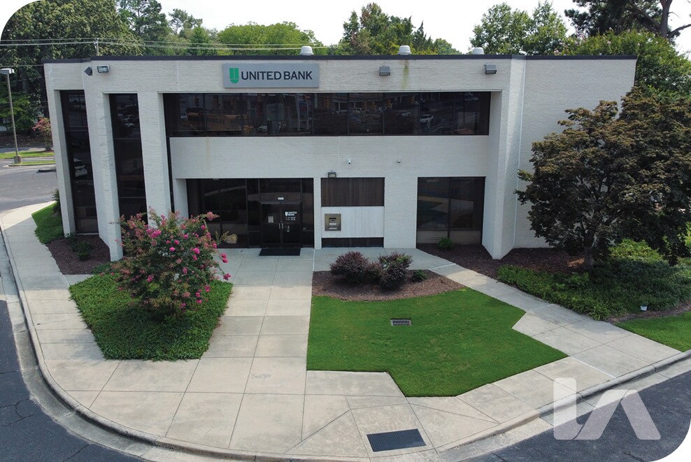 1900 W Vernon Ave, Kinston, NC à vendre Photo du bâtiment- Image 1 de 8