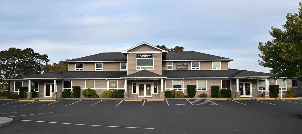 568-578 N 5th Ave, Sequim, WA à louer - Photo du bâtiment - Image 1 de 4