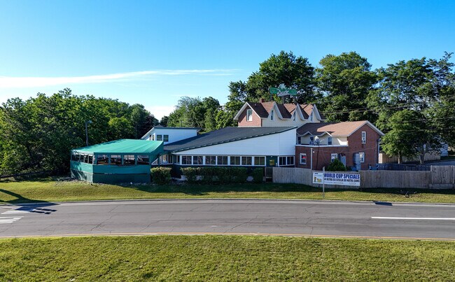Plus de détails pour 744 Main St, Lumberton, NJ - Commerce de détail à vendre