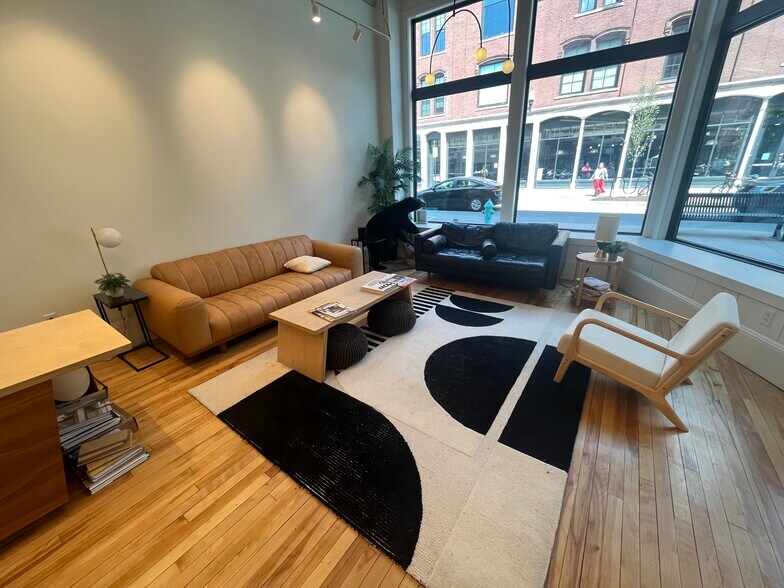 197 Lisbon St, Lewiston, ME à louer - Photo du bâtiment - Image 3 de 7