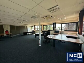Plus de détails pour Bureau à vendre