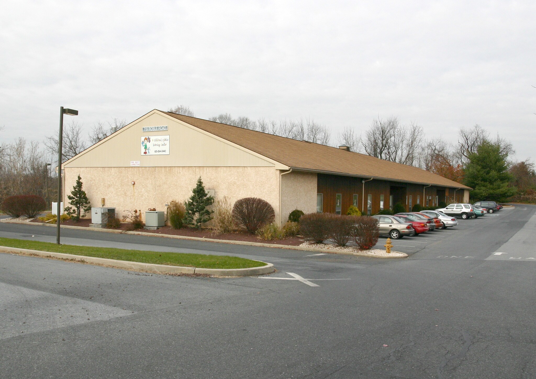 719 Roble Rd, Allentown, PA à louer Photo principale- Image 1 de 5