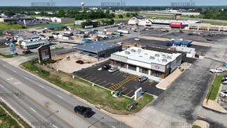 Plus de détails pour 1565-1585 S Jefferson Ave, Lebanon, MO - Commerce de détail à louer