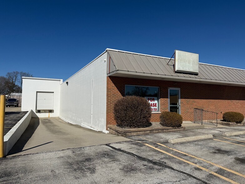 803 Linway Dr, Goshen, IN à louer - Photo principale - Image 1 de 8