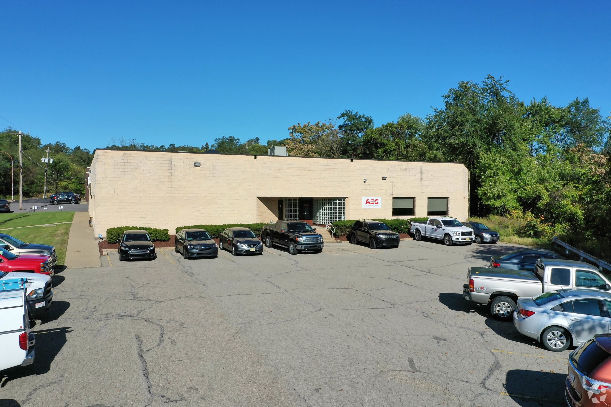 1020-1030 Alcon St, Pittsburgh, PA for lease Primary Photo- Image 1 of 9