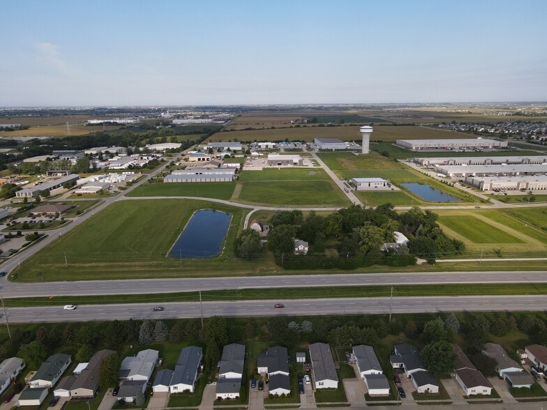 SE 25th St, Grimes, IA for sale - Building Photo - Image 3 of 6