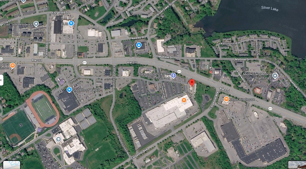 368 E Route 211, Middletown, NY à louer - Aérien - Image 3 de 8