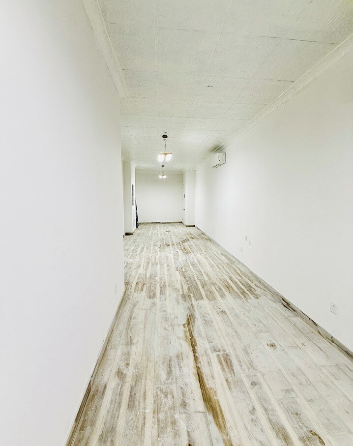 61-63 Nassau St, Ny, NY à louer Photo intérieure- Image 1 de 2