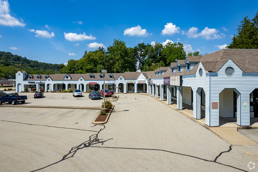 4460-4490 William Penn Hwy, Murrysville, PA for lease - Building Photo - Image 2 of 6