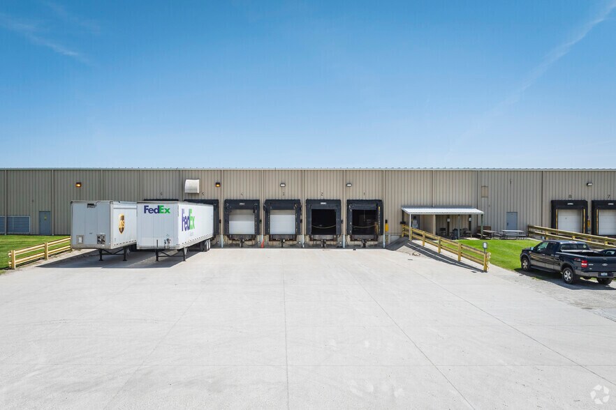 458 2nd Ave, Tiffin, OH à vendre - Photo du bâtiment - Image 3 de 44