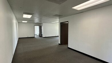 1074 Park View Dr, Covina, CA for lease Building Photo- Image 1 of 4