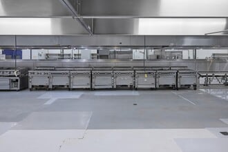 3090 E Washington Blvd, Los Angeles, CA for lease Interior Photo- Image 2 of 15