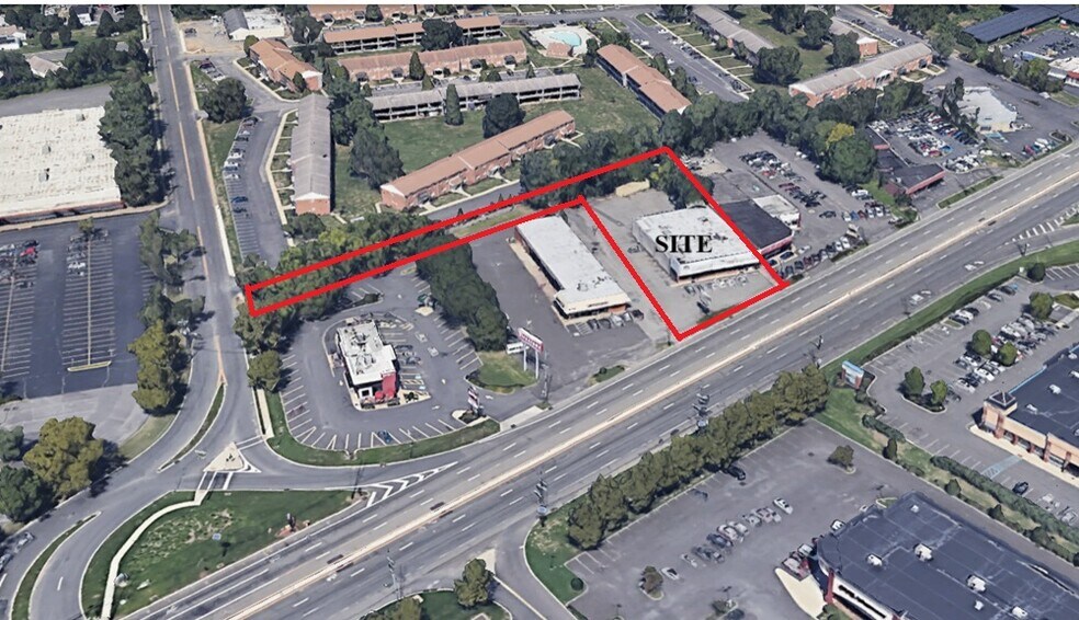 4371 Route 130, Edgewater Park, NJ à vendre - Aérien - Image 2 de 4