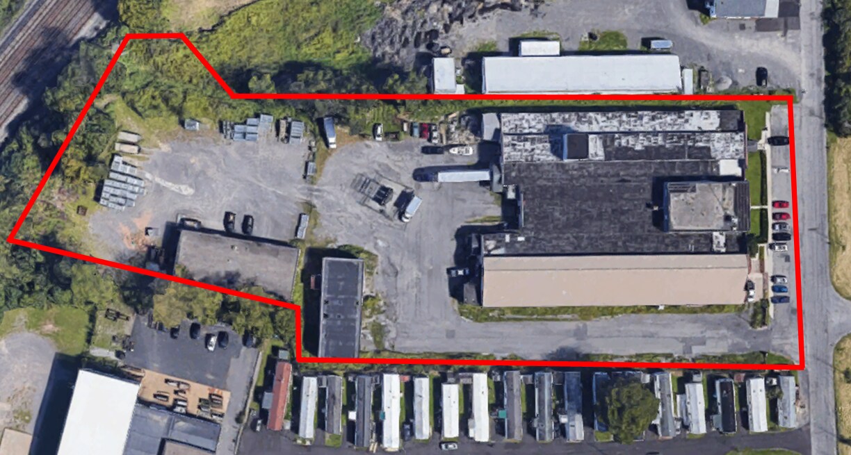 1811 + 1819 Lemoyne Ave portefeuille de 2 propriétés à vendre sur LoopNet.ca Photo principale- Image 1 de 21