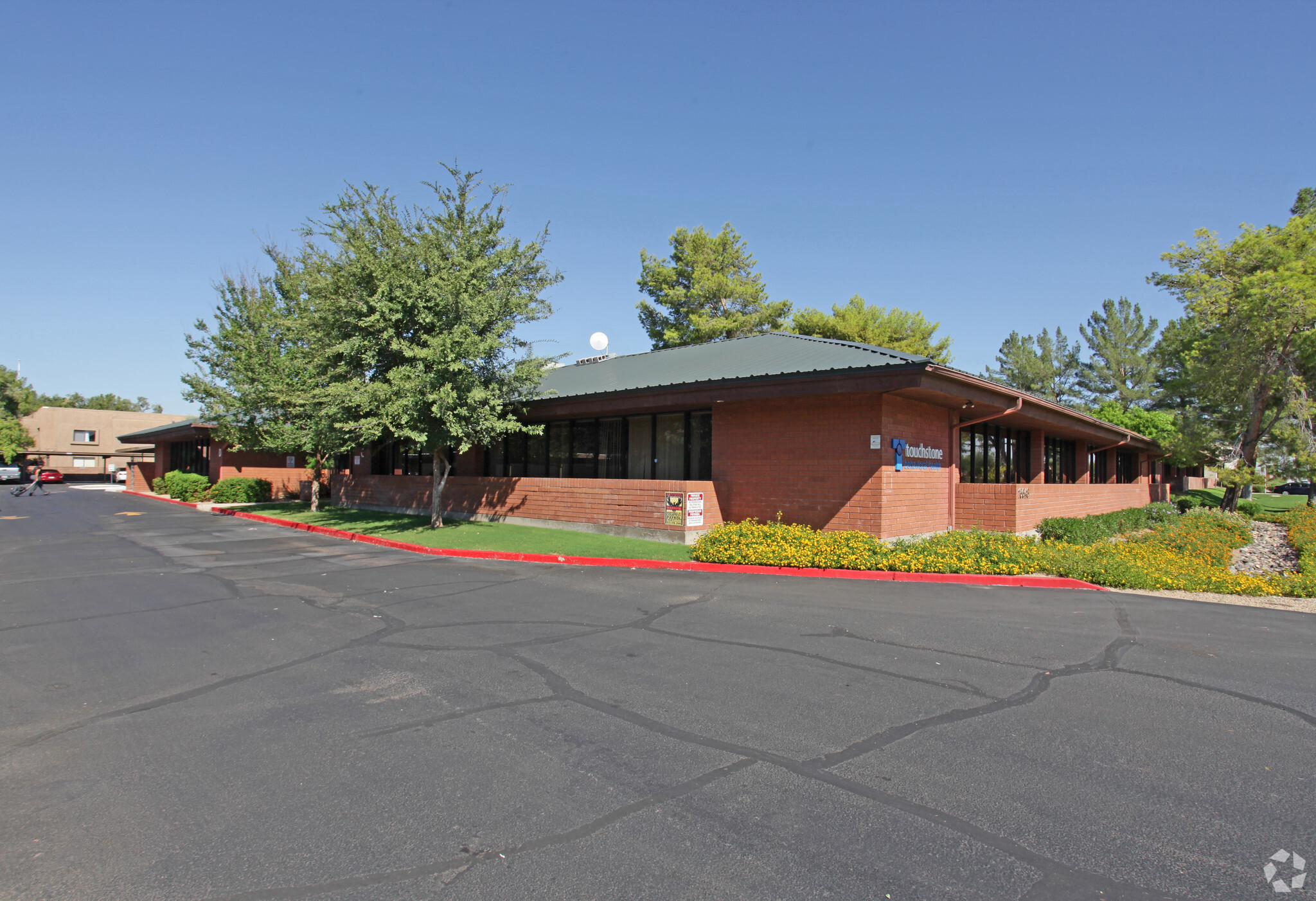 15648 N 35th Ave, Phoenix, AZ for sale Primary Photo- Image 1 of 20