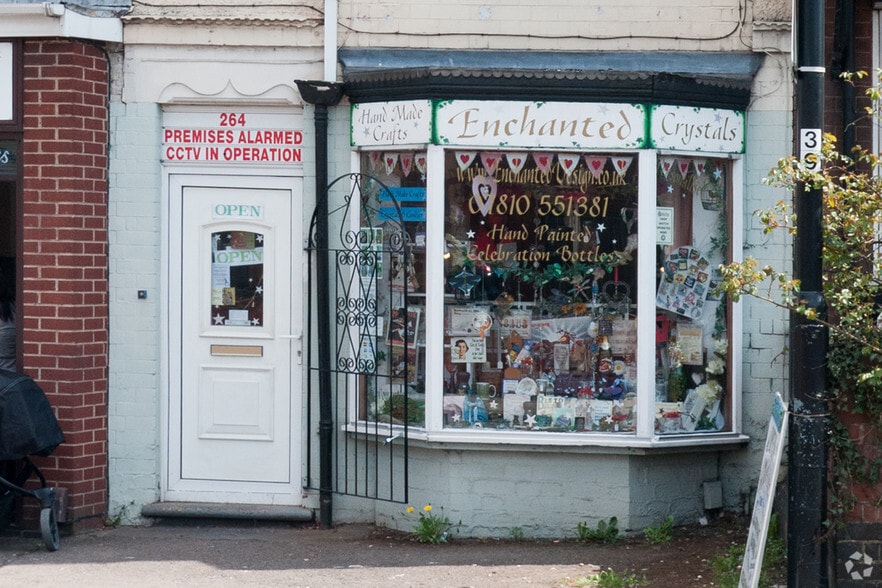 262-264 Queens Rd, Nuneaton for sale - Building Photo - Image 2 of 3