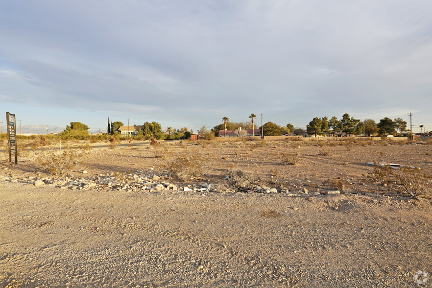 Ford Ave, Las Vegas, NV à vendre - Photo principale - Image 1 de 1