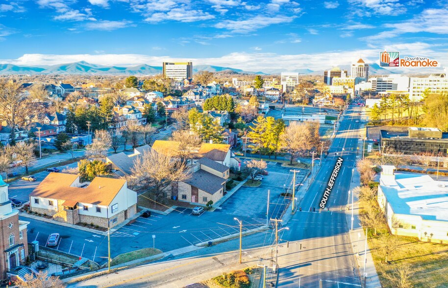 1125 S Jefferson St, Roanoke, VA for lease - Building Photo - Image 2 of 7