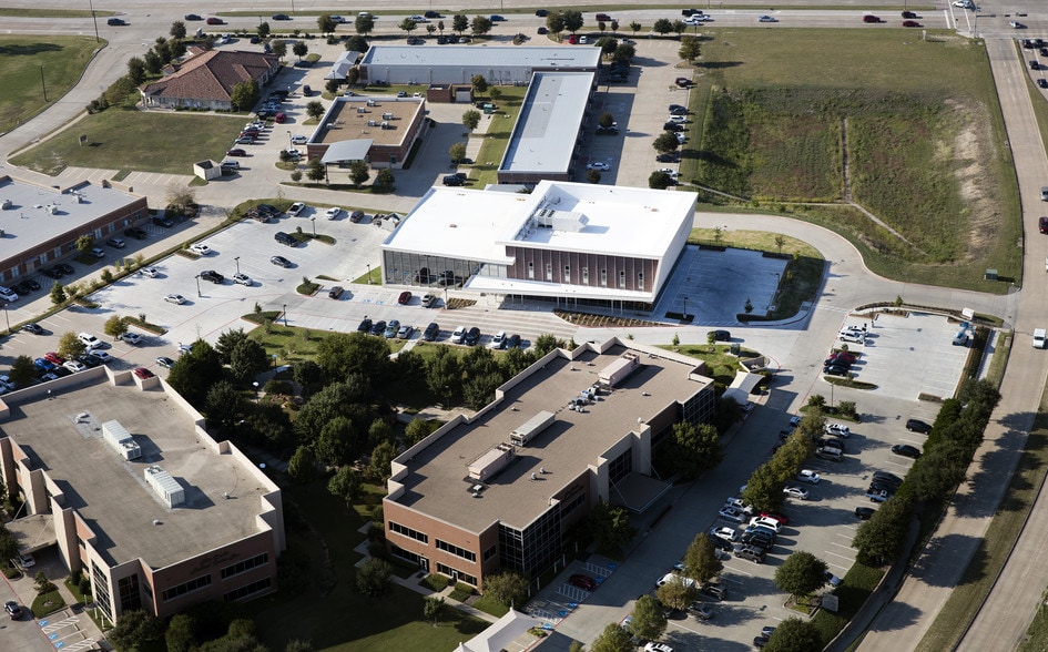 1125 Raintree Cir, Allen, TX à louer - Autre - Image 3 de 17