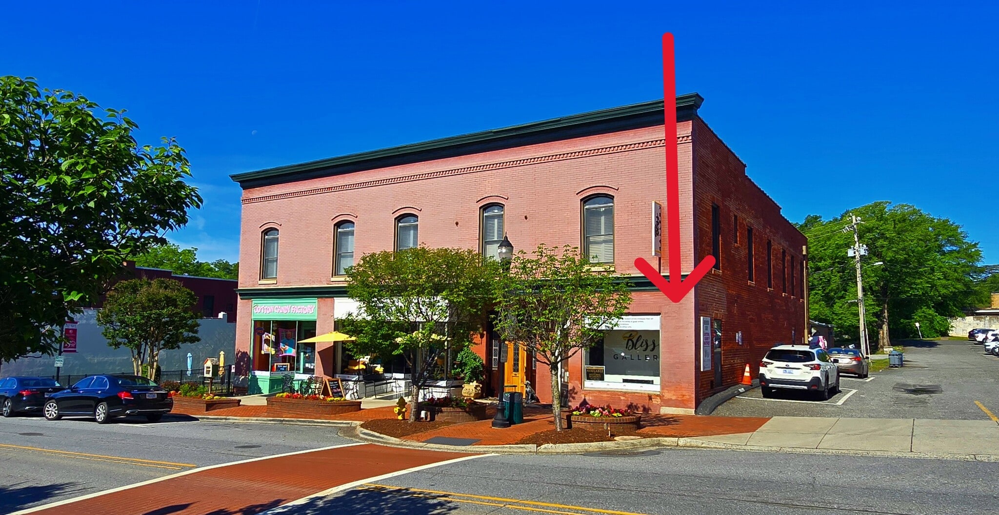23-27 Main St, Belmont, NC for lease Interior Photo- Image 1 of 59