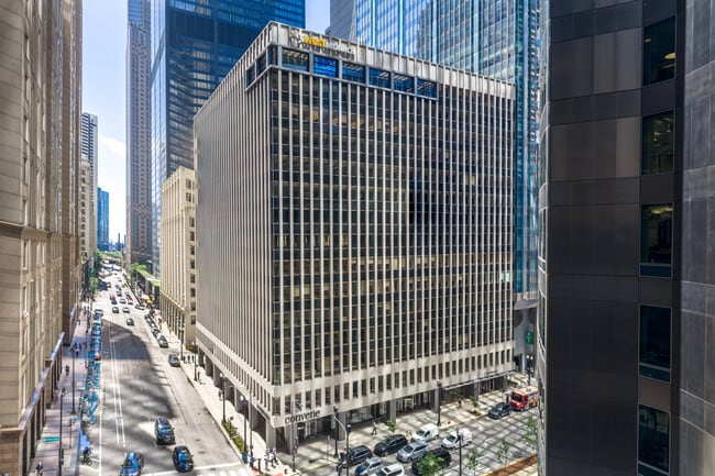 More details for 311 W Monroe St, Chicago, IL - Coworking for Lease