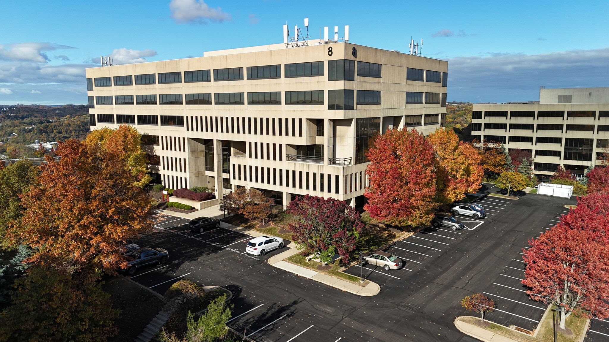 730 Holiday Dr, Pittsburgh, PA à louer Photo intérieure- Image 1 de 8