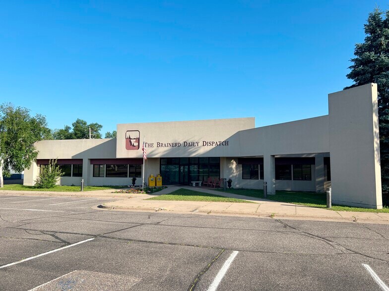 506 James St, Brainerd, MN à louer - Photo du bâtiment - Image 3 de 52