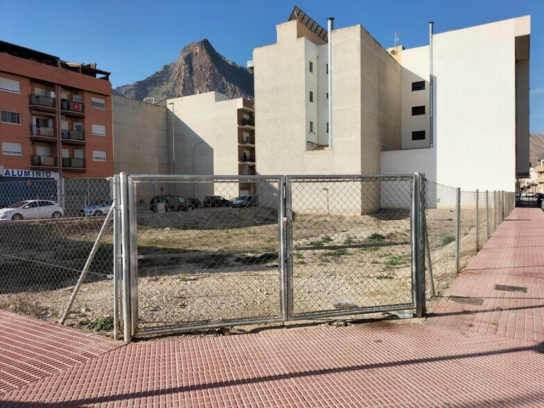 Terrain dans Callosa de Segura, Alicante à vendre - Photo du bâtiment - Image 3 de 3